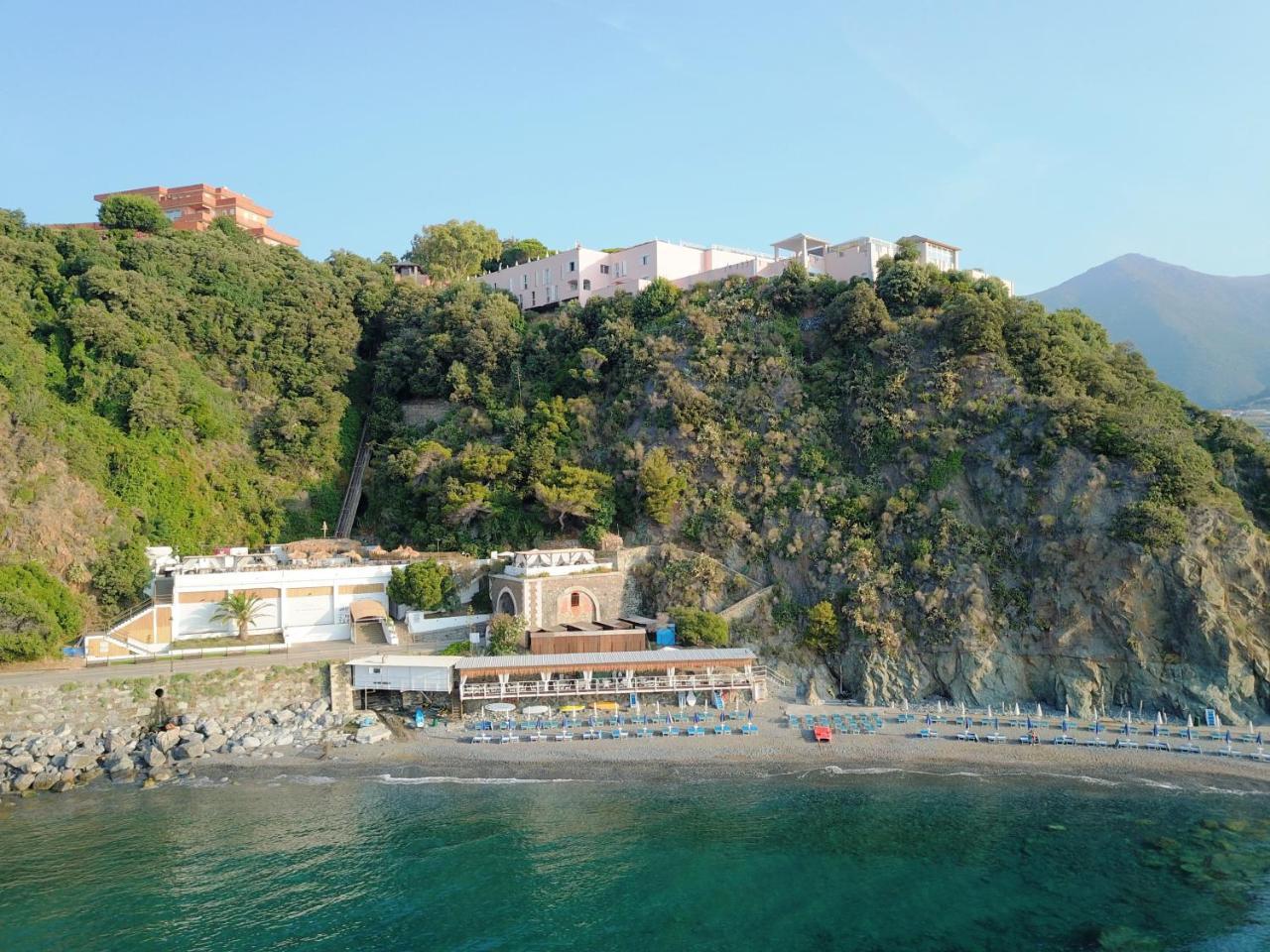 Punta San Martino Hotell Arenzano Eksteriør bilde